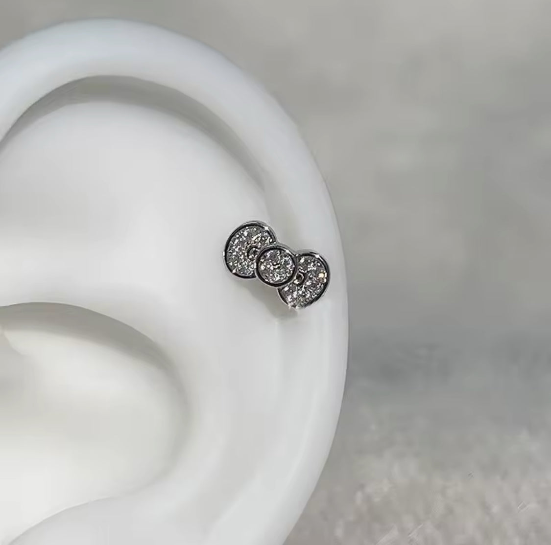 Cute Heart Ear Piercing With Bow - Screw