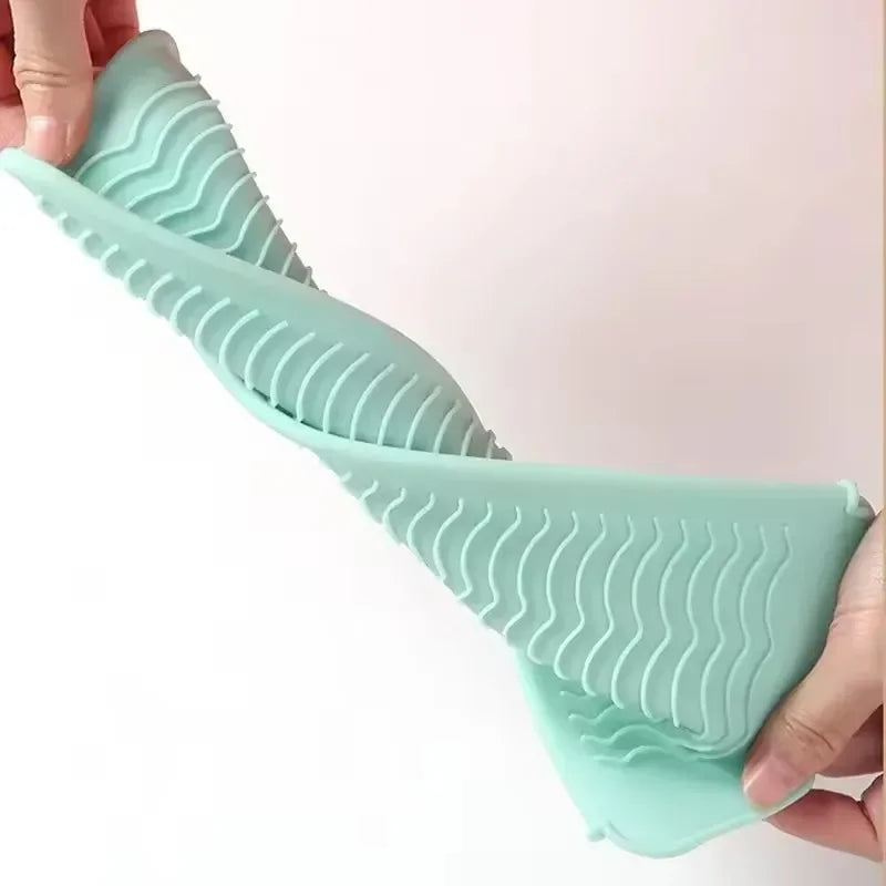 1pcs Multifunctional Silicone Heat Resistant Pad Insulation Mat Hair Straightener Storage Pouch for Hair Curler Flat Irons